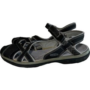 Keen, size 9.5 sandals